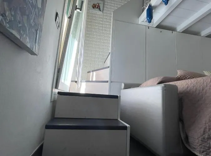 Venicedire Apartment *